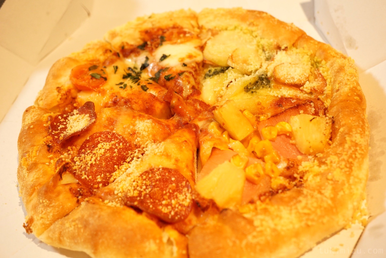 ドミノピザで一番安いピザは満足できるのか？ハッピーレンジのピザを650円で食べてみました。 つきみず書庫