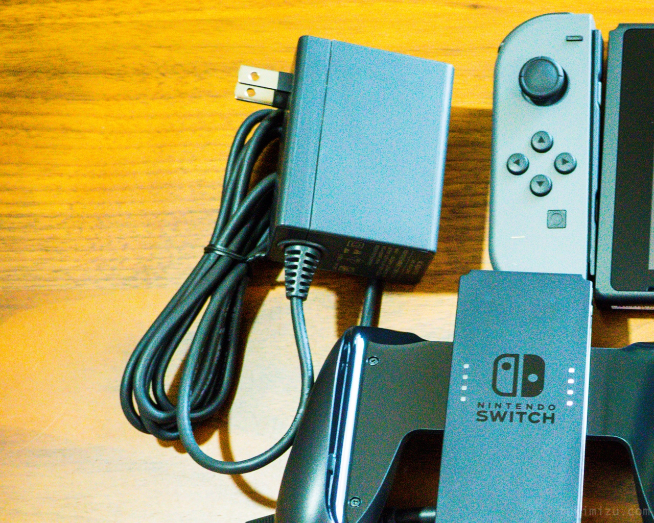 Nintendo「Switch（スイッチ）」の付属品一覧！Lite（ライト）との違い 